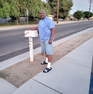 Meet your Posher, Lionel